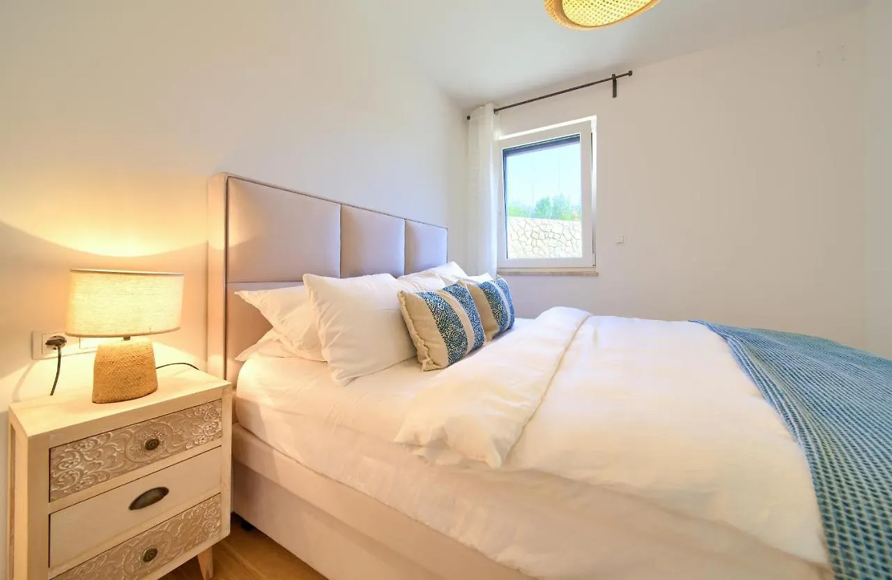 Apartment Sea La Vie Krk Town 0*,  Croatia