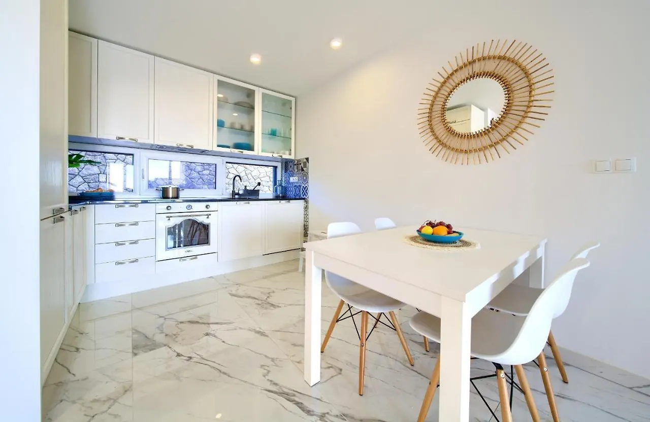 Apartment Sea La Vie Krk Town