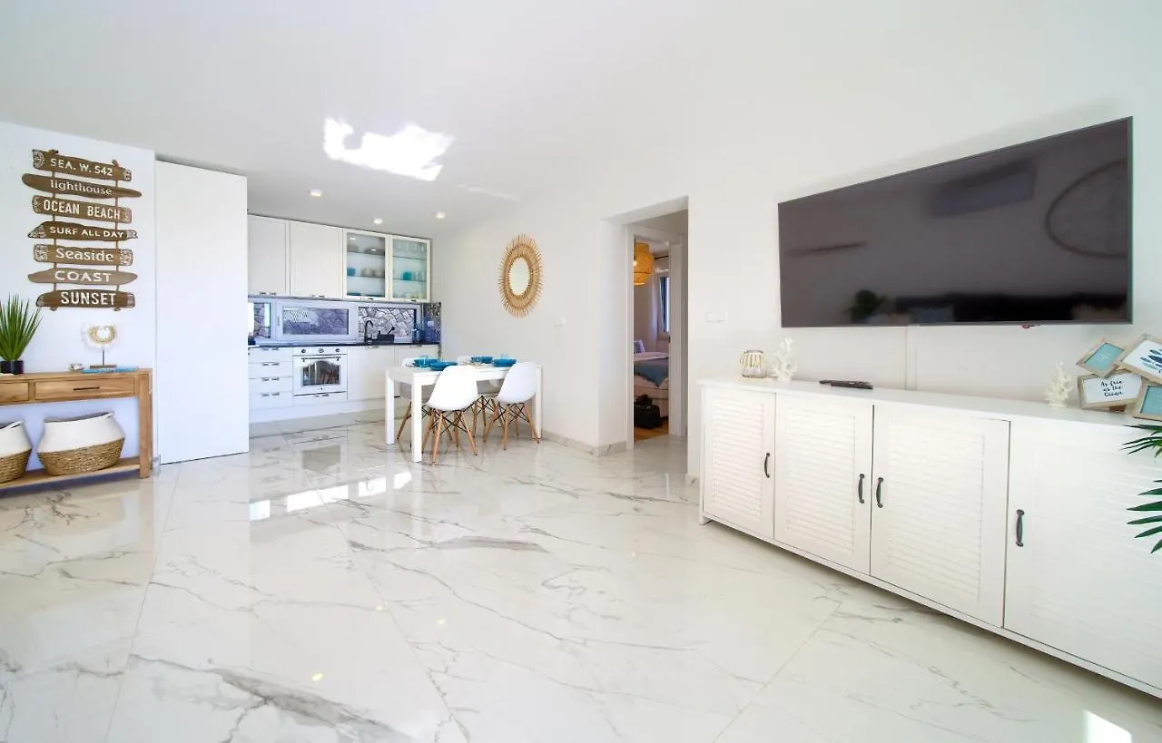 Apartment Sea La Vie Krk Town