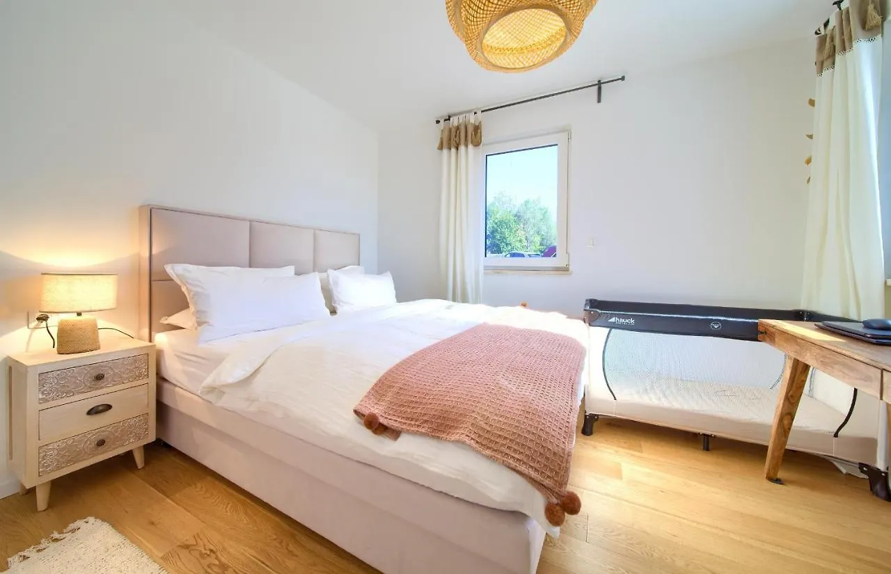 Apartment Sea La Vie Krk Town 0*,  Croatia