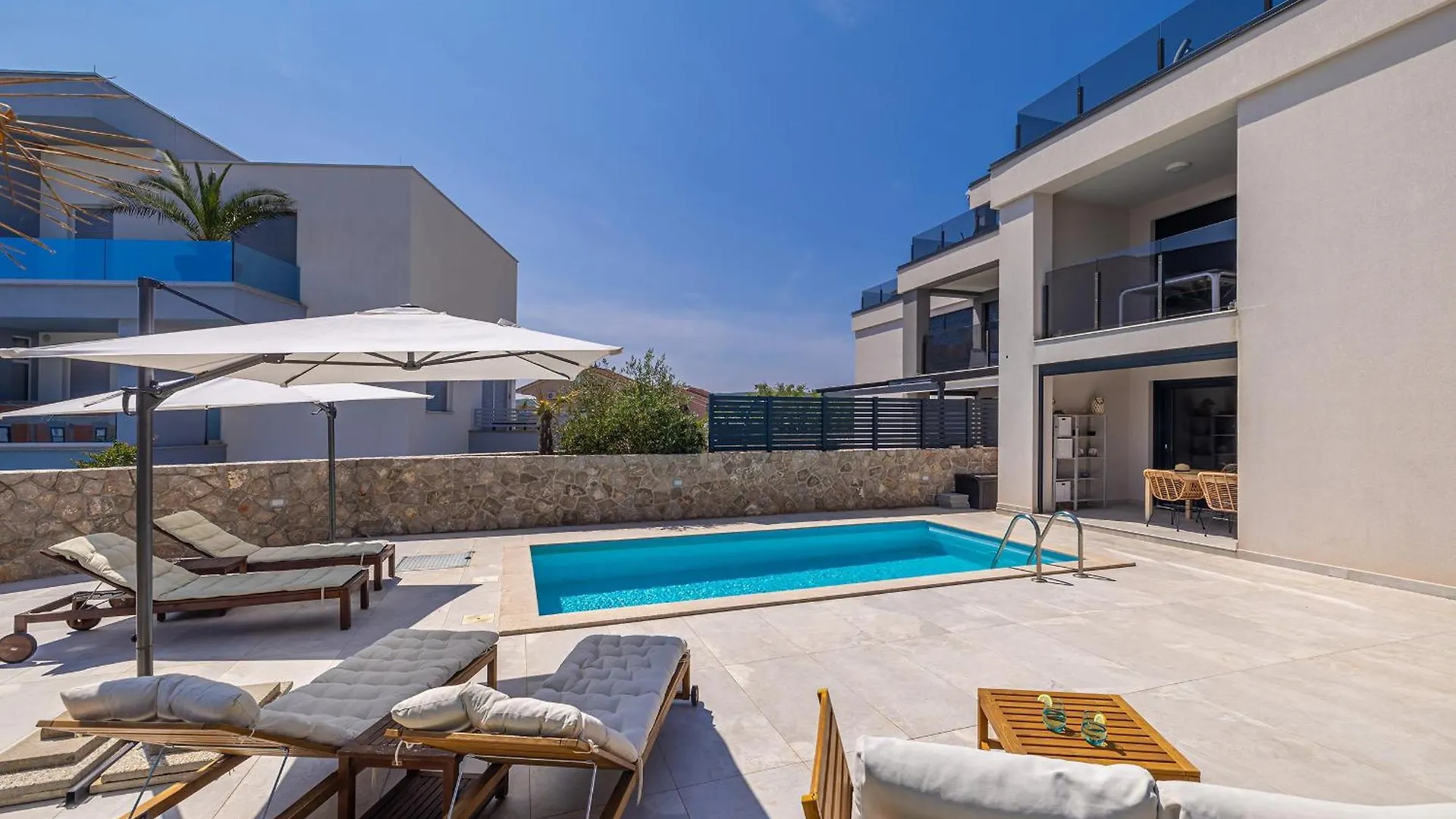 Apartment Sea La Vie Krk Town 0*,  Croazia