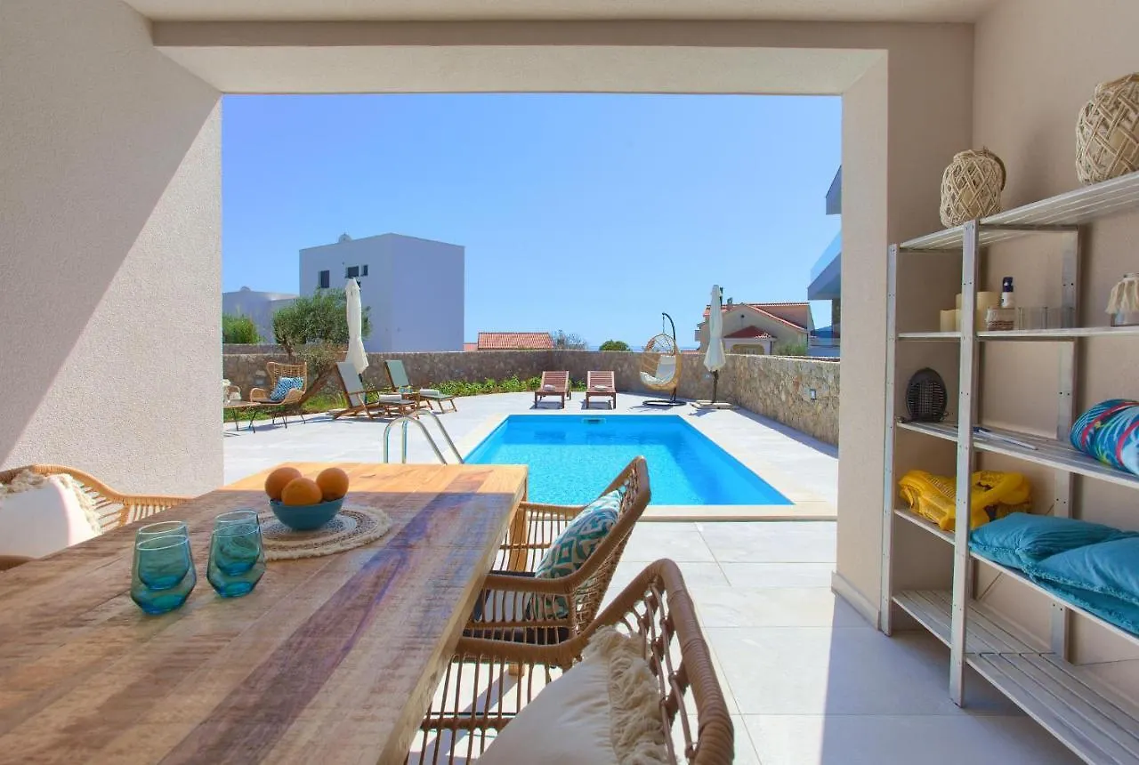 Apartment Sea La Vie Krk Town 0*,