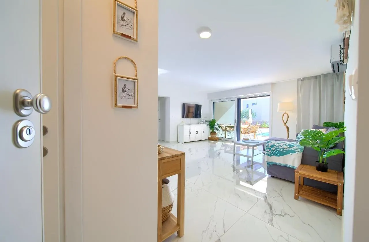 Apartment Sea La Vie Krk Town 0*,  Chorvatsko
